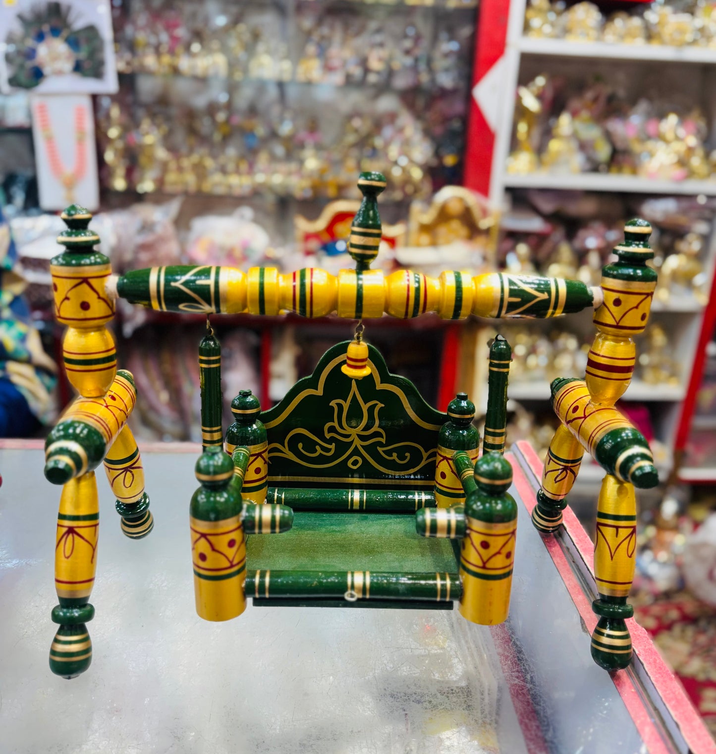 Wooden folding jhula