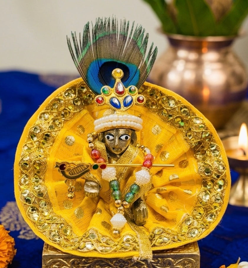 Laddugopalji with shringar