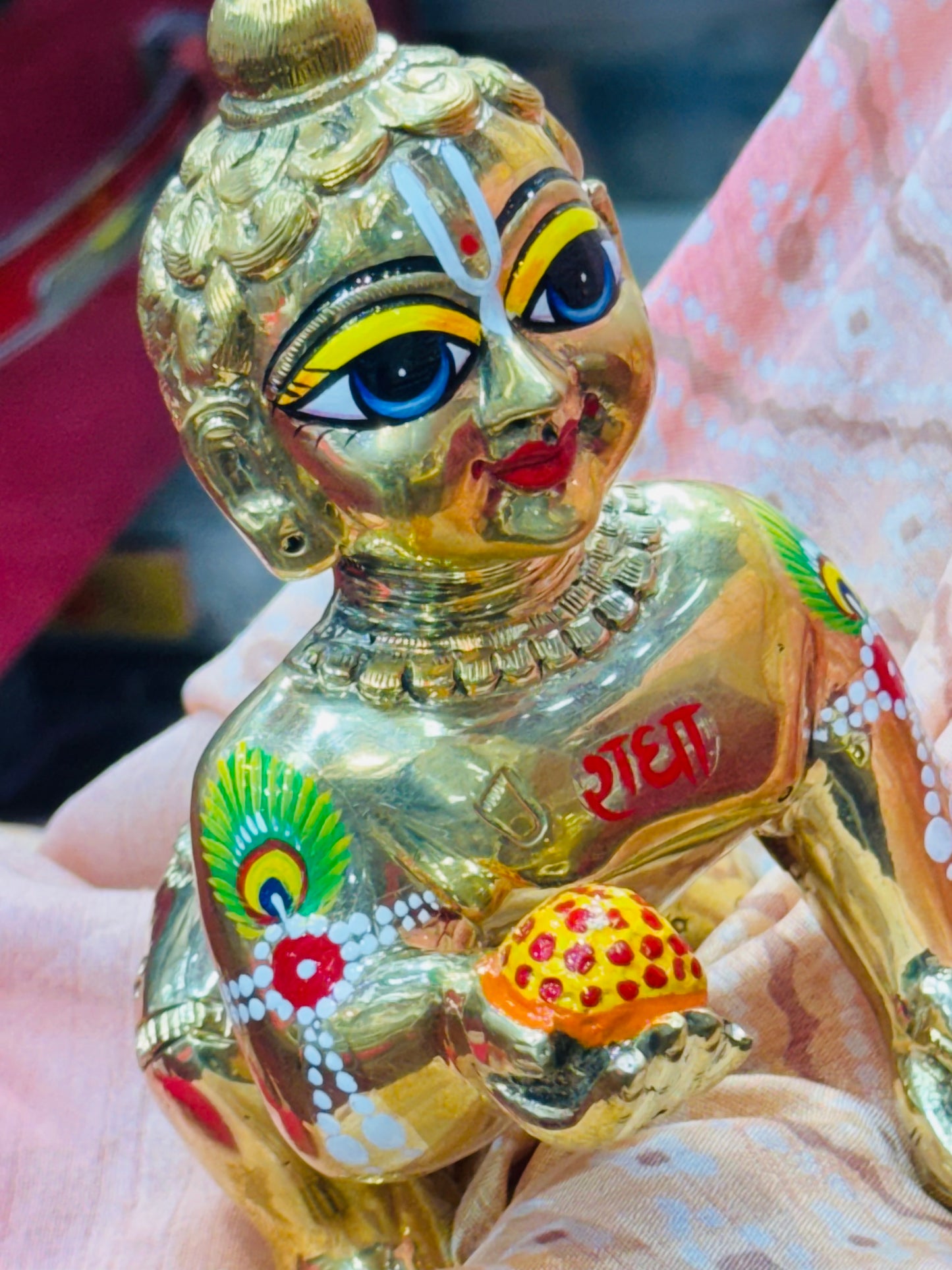 Speacial vrindavni handmade ashtdhatu ke smile 7no laddugopalji ki murti 7no blue eyes makeup