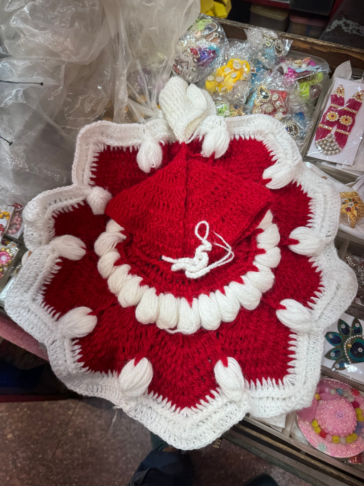 12no Woolen dress for laddugopalji