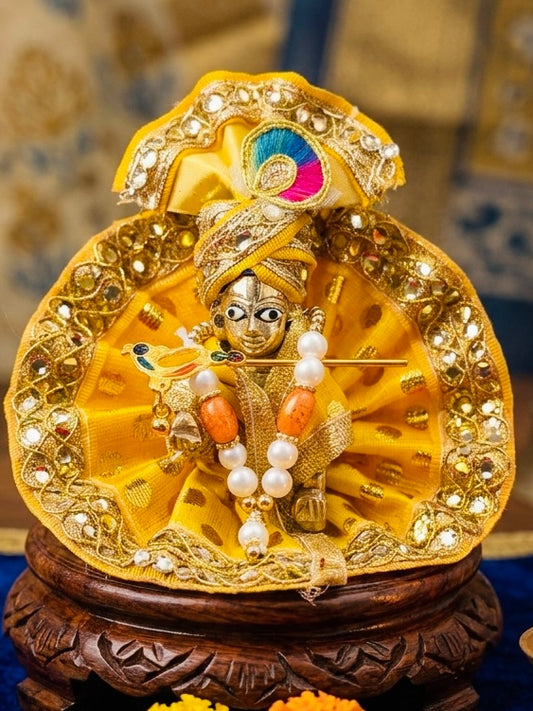 Laddugopalji with shringar